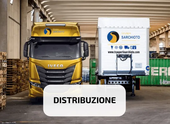 Motrice per la distribuzione merci in fase di carico